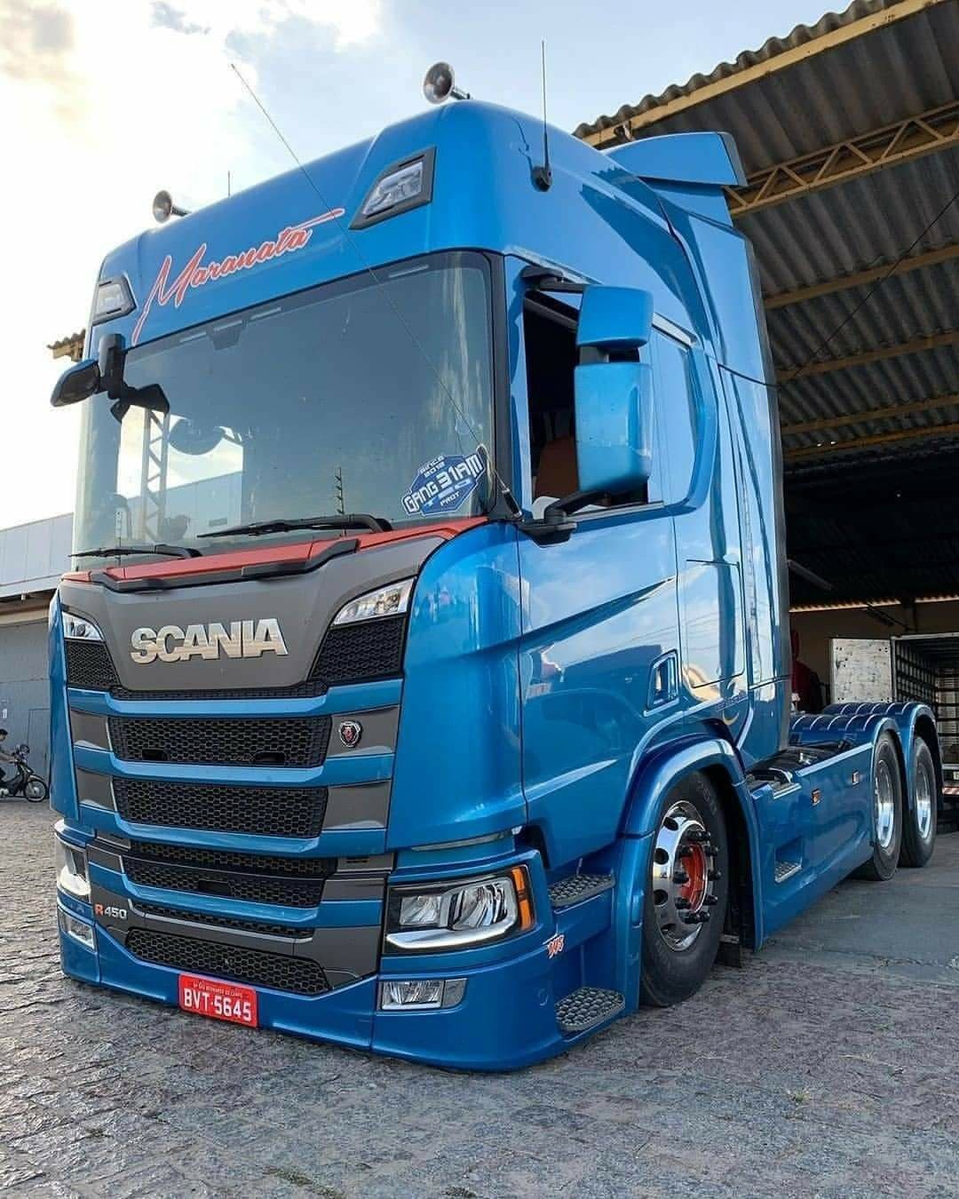 Projeto e modelo de caminhão TR242 11